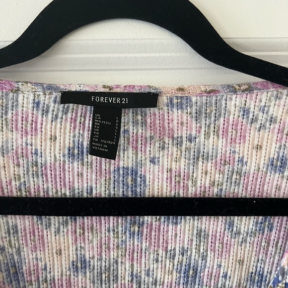 Forever 21 Knit Blouse - Picture 4 of 5